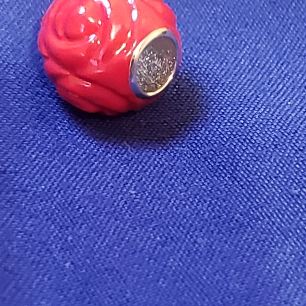 Rose Bead Charm - Picture 3 of 4